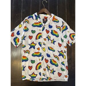 Petals and Peacocks Mens L Rainbow Hearts Stars Shirt Pride Festival Rayon